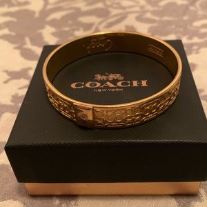 AUTHENTIC COACH GOLD BANGLE